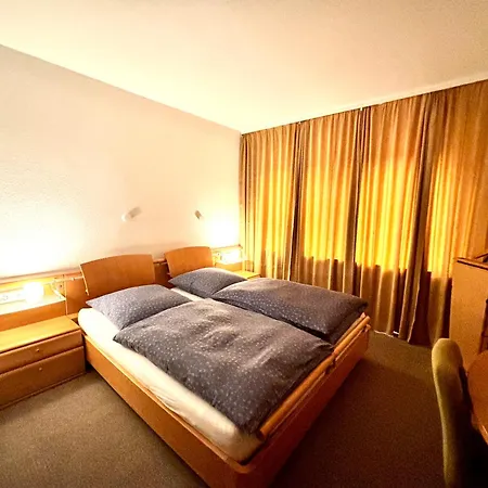 Gaestehaus Zur Linde * Sibbesse